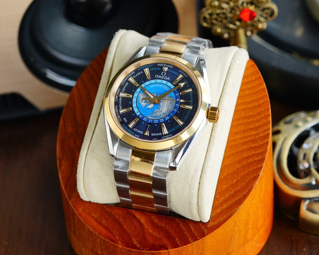 SEAMASTER AQUA TERRA 150M WORLDTIMER TWO TONE