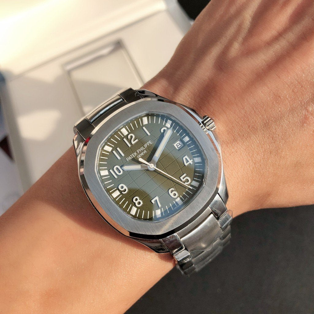 AQUANAUT STAINLESS STEEL KHAKI DIAL