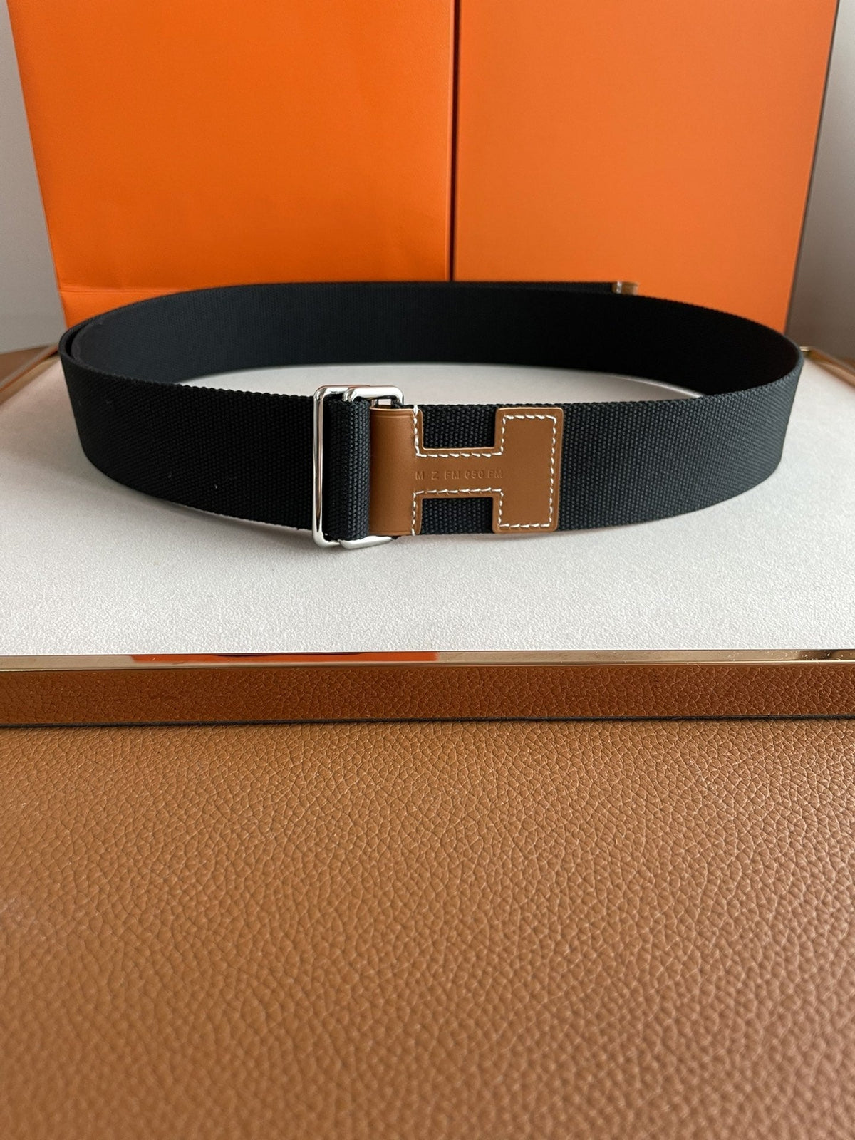 4.0CM BLACK TEXTILE BROWN LEATHER H BELT