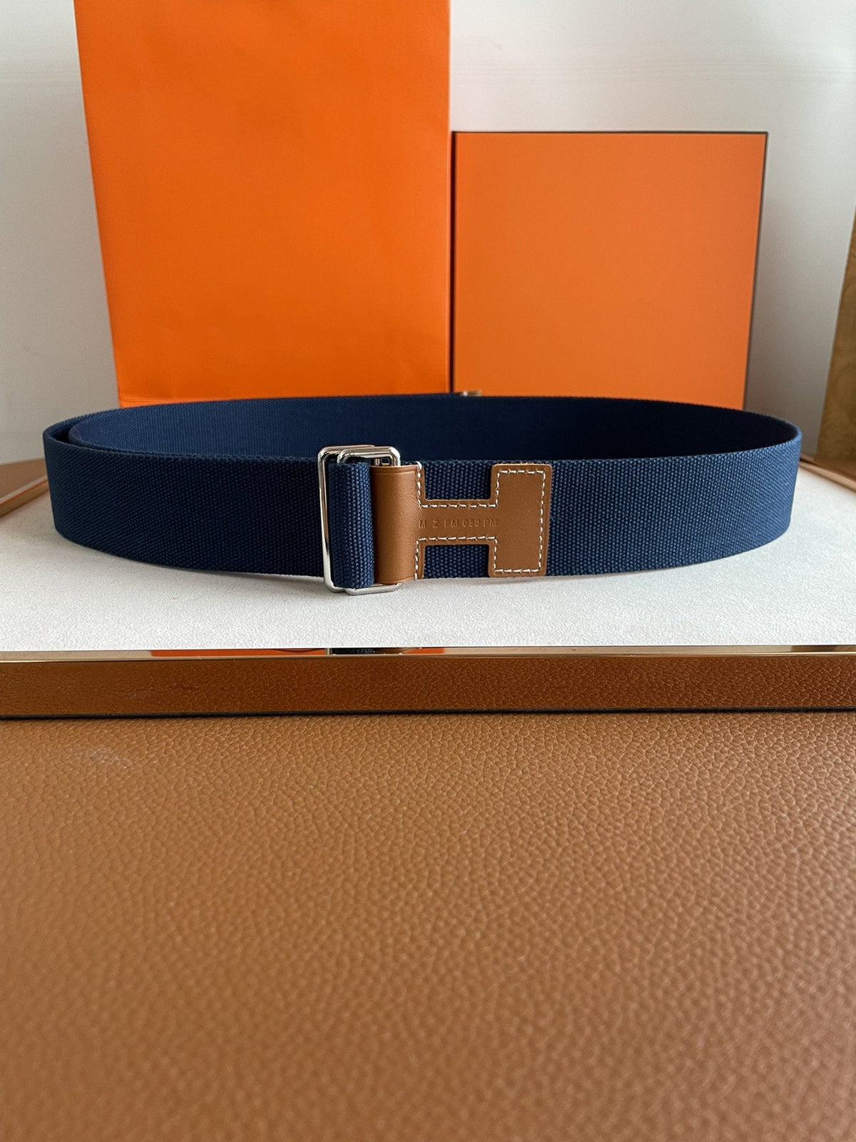 4.0CM BLUE TEXTILE BROWN LEATHER H BELT