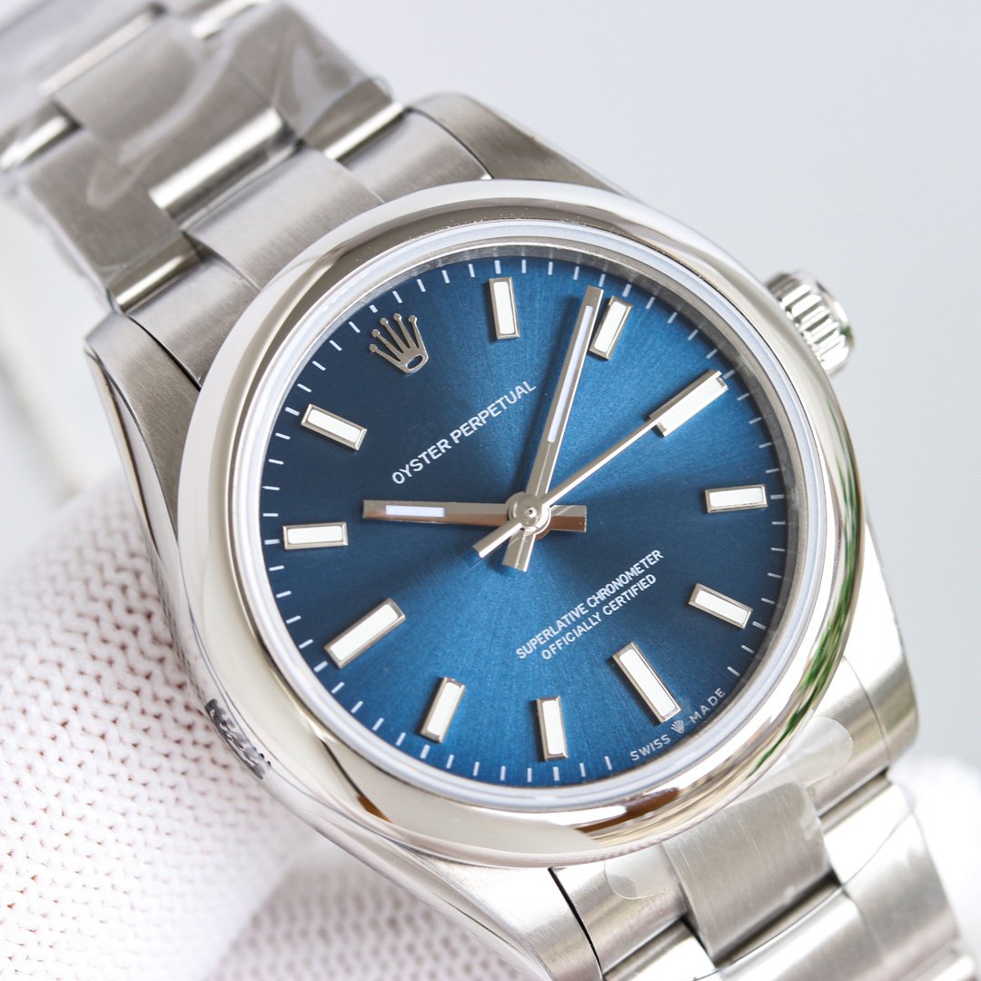 OYSTER PERPETUAL 31MM BLUE DIAL
