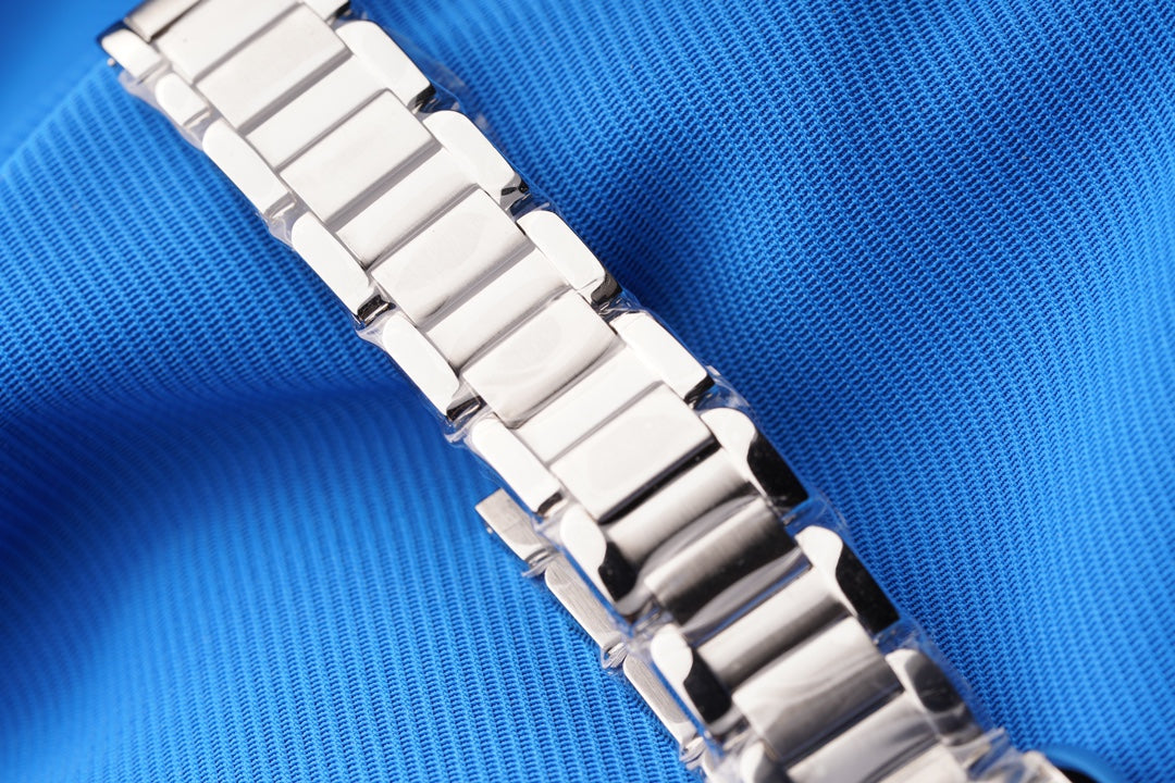 TANK ANGLAISE STEEL ROMAL NUMERALS