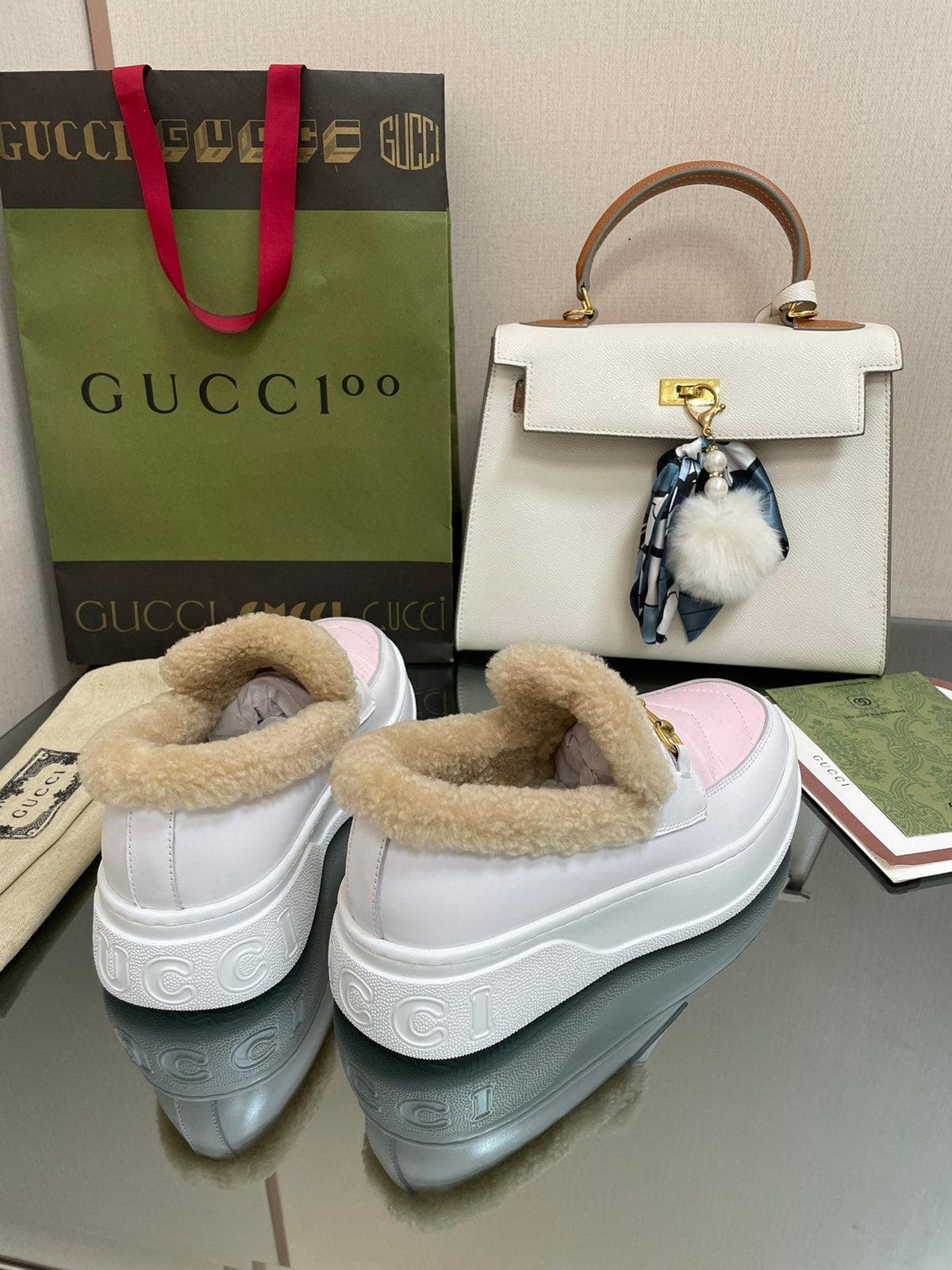 GG LOAFER IN WHITE MIX LIGHT PINK CALFSKIN WITH BEIGE WOOL LINING