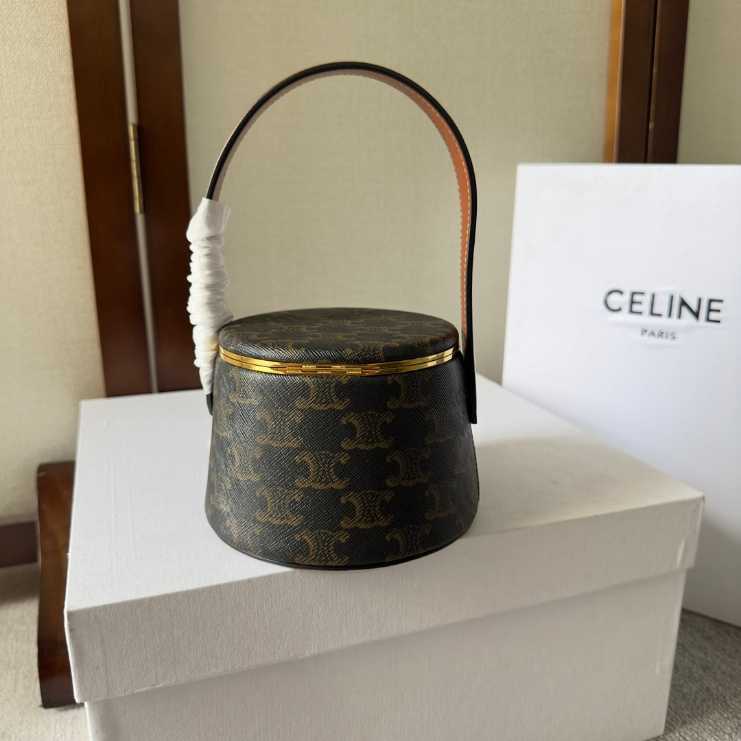 NINA MINAUDIERE 13 IN BLACK TRIOMPHE CANVAS GOLD HARDWARE