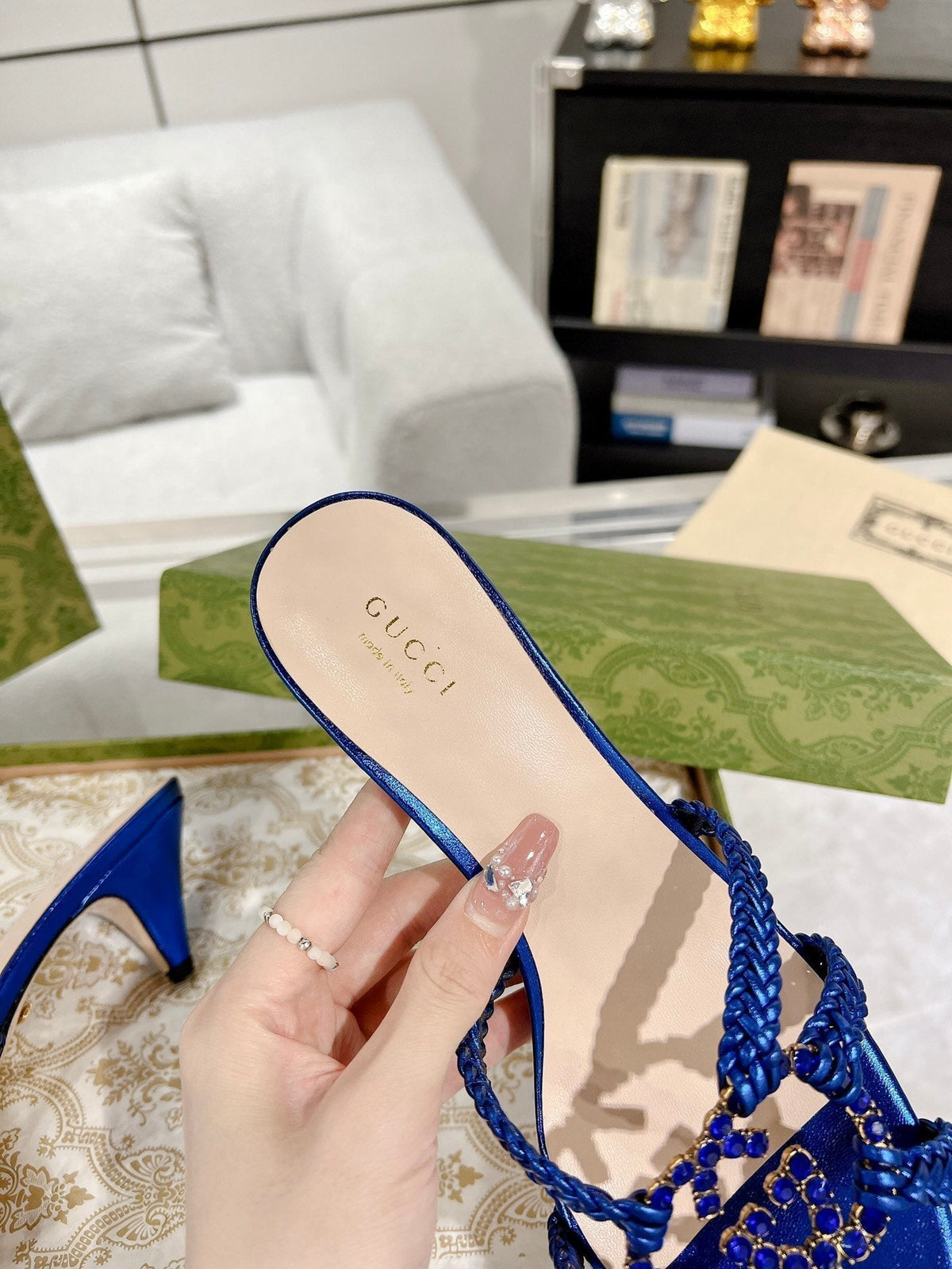 GG CRYSTAL MID - HEEL AZURE CALFSKIN