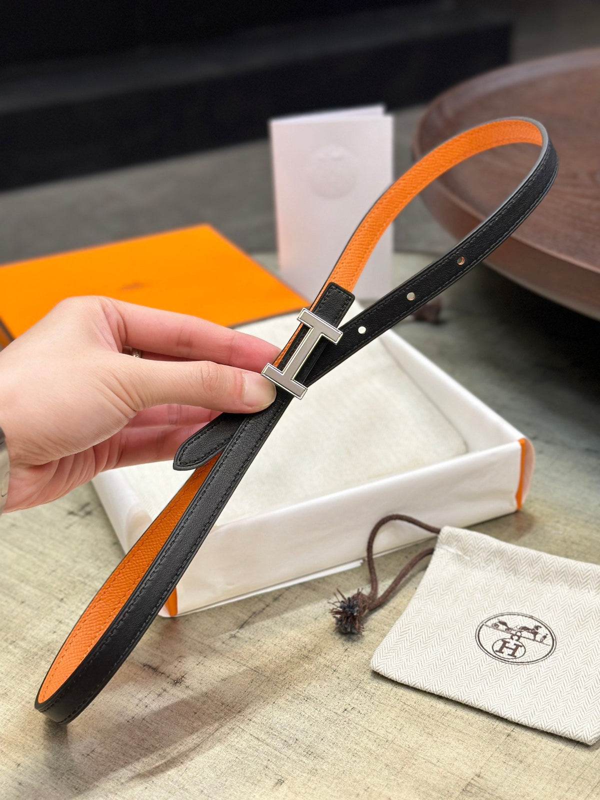 HM FOCUS BUCKLE & REVERSIBLE ORANGE AND BLACK LEATHER STRAP 13MM SILVER HARDWARE