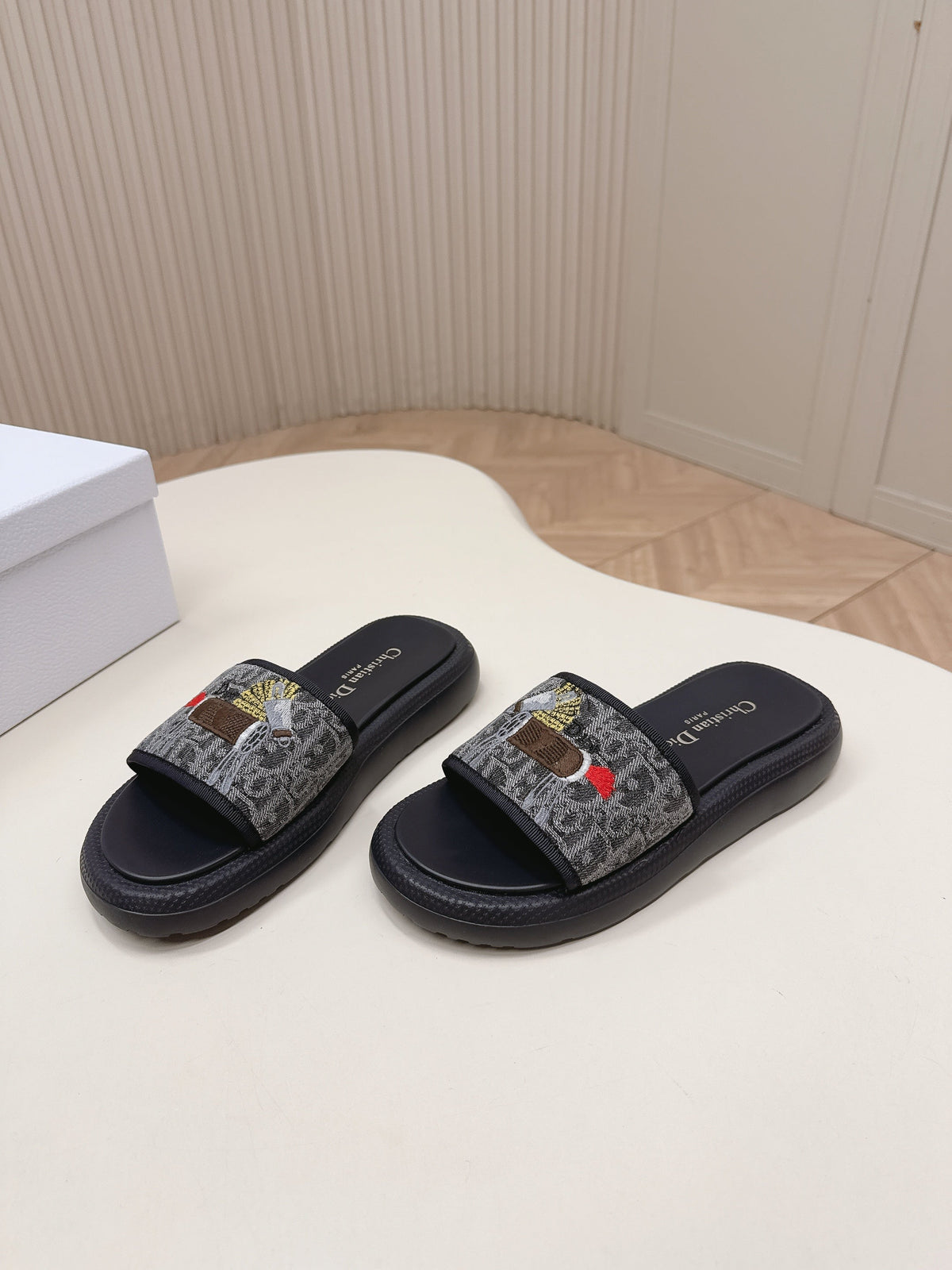 CD 26s Slippers Black Canvas Lambskin 643802