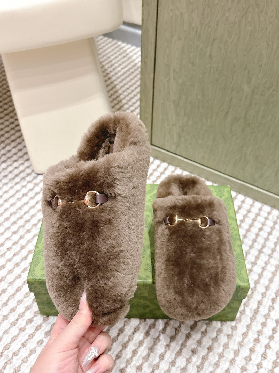 GG 26ss Loafers Rhinestones Brown Wool 612030