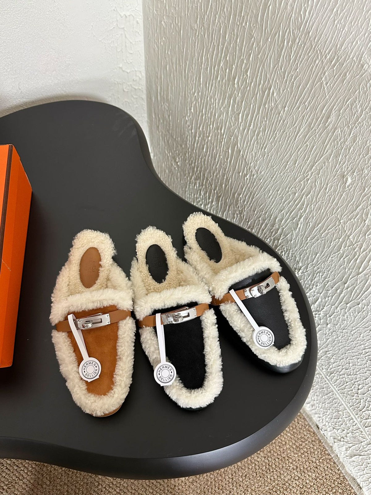 HM Oz Mule Caramel Mix White Suede Lined With Wool Fleece 961092