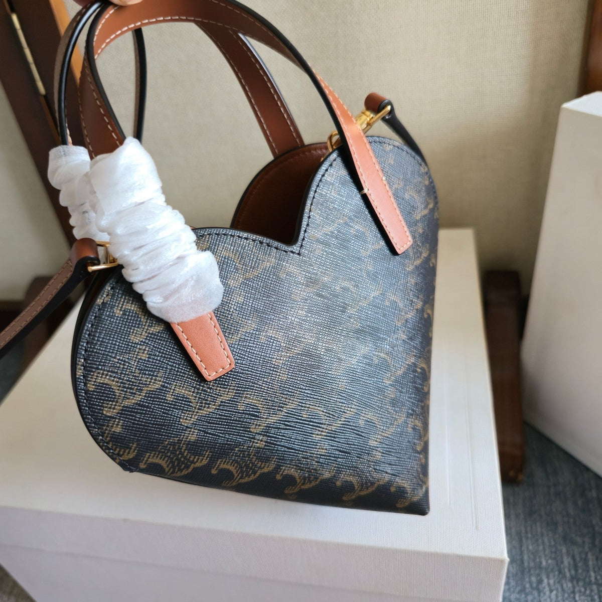 Celine 2025 Heart-Shaped Bag 19cm Black Tan Canvas Calfskin 276287