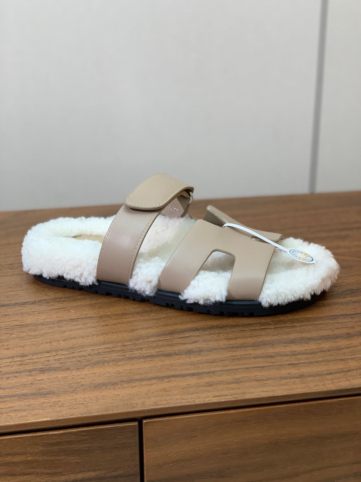 HM Chypre Sandal Light Brown Mix White Wool And Cowhide Lining 984209