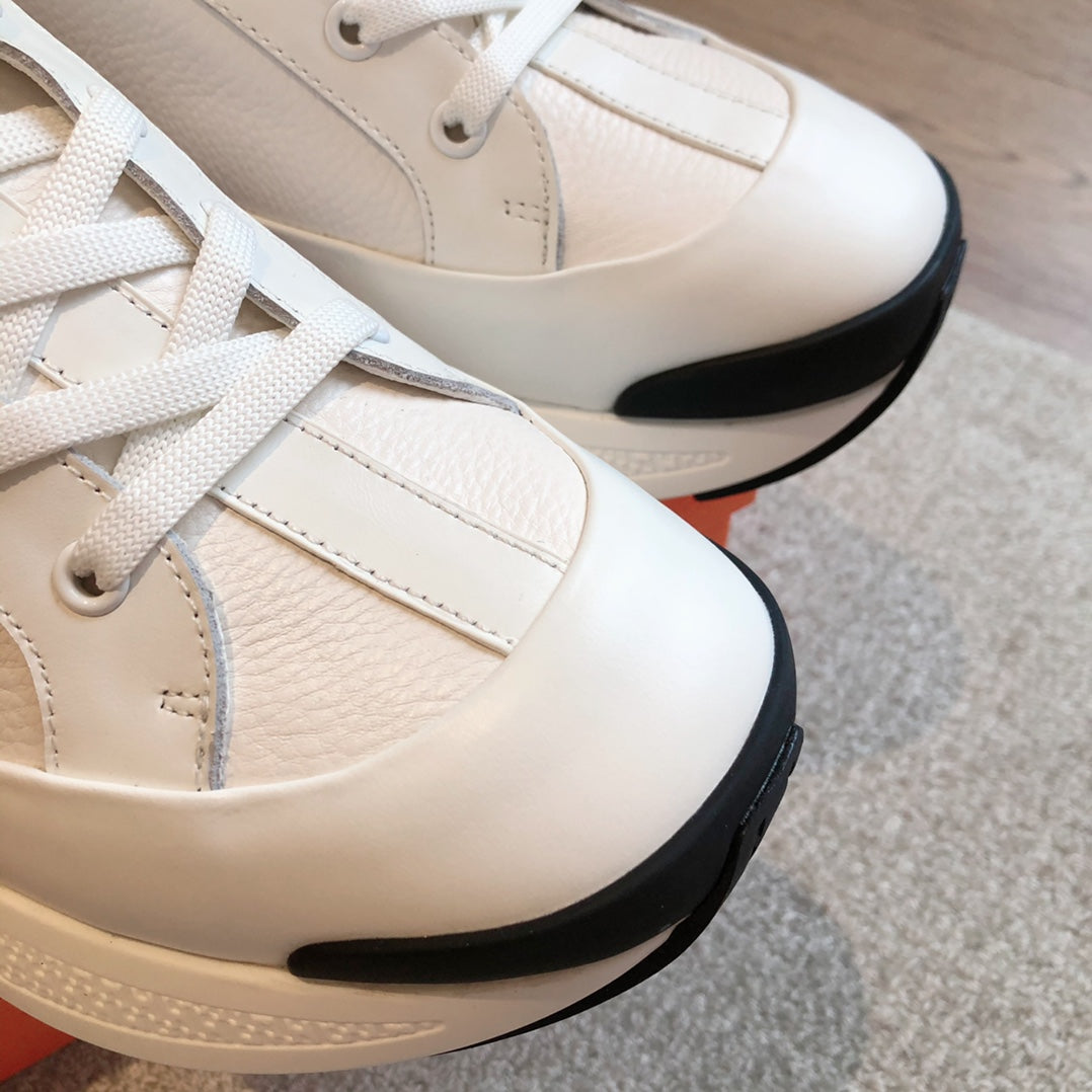 HM Just Sneaker White Suede