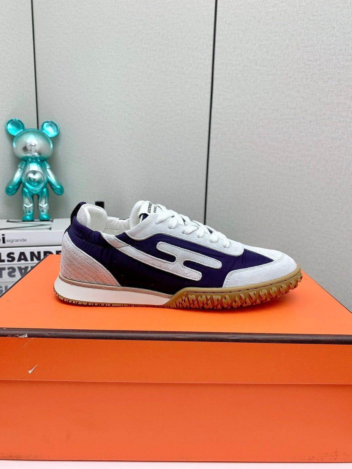 HM Jet Sneaker 20MM Navy Blue Suede 106378