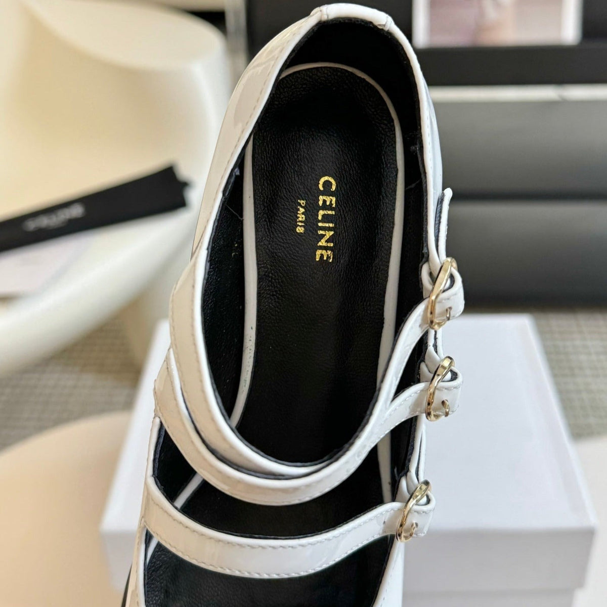 WOMEN'S SANDALS WITH ROUND TOE WHITE SPECIFIC COWHIDE