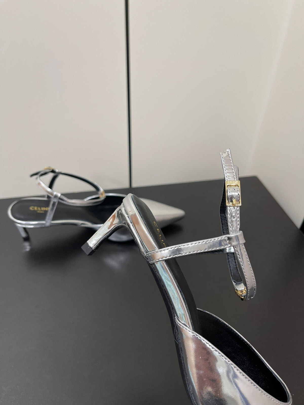 MORRAINE SLINGBACK PUMPS IN SILVER CALFSKIN