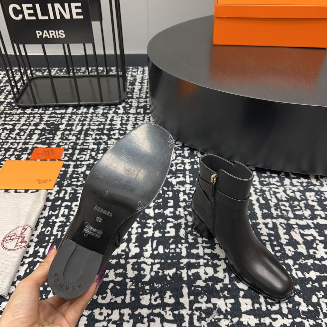 HM Jill 60 Ankle Boot Black Cowhide 968800