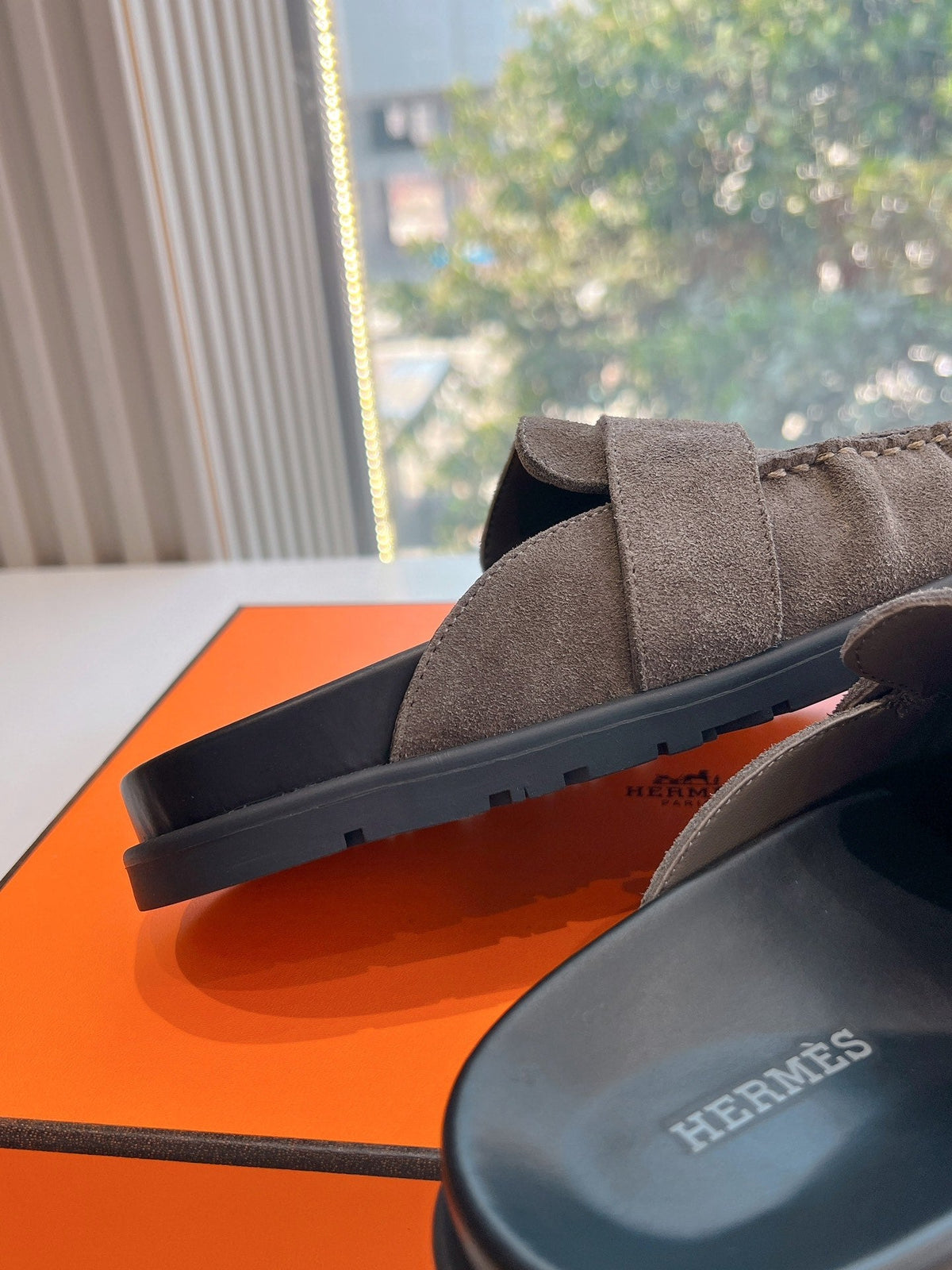 HM 25 Key Mule Dark Grey Suede