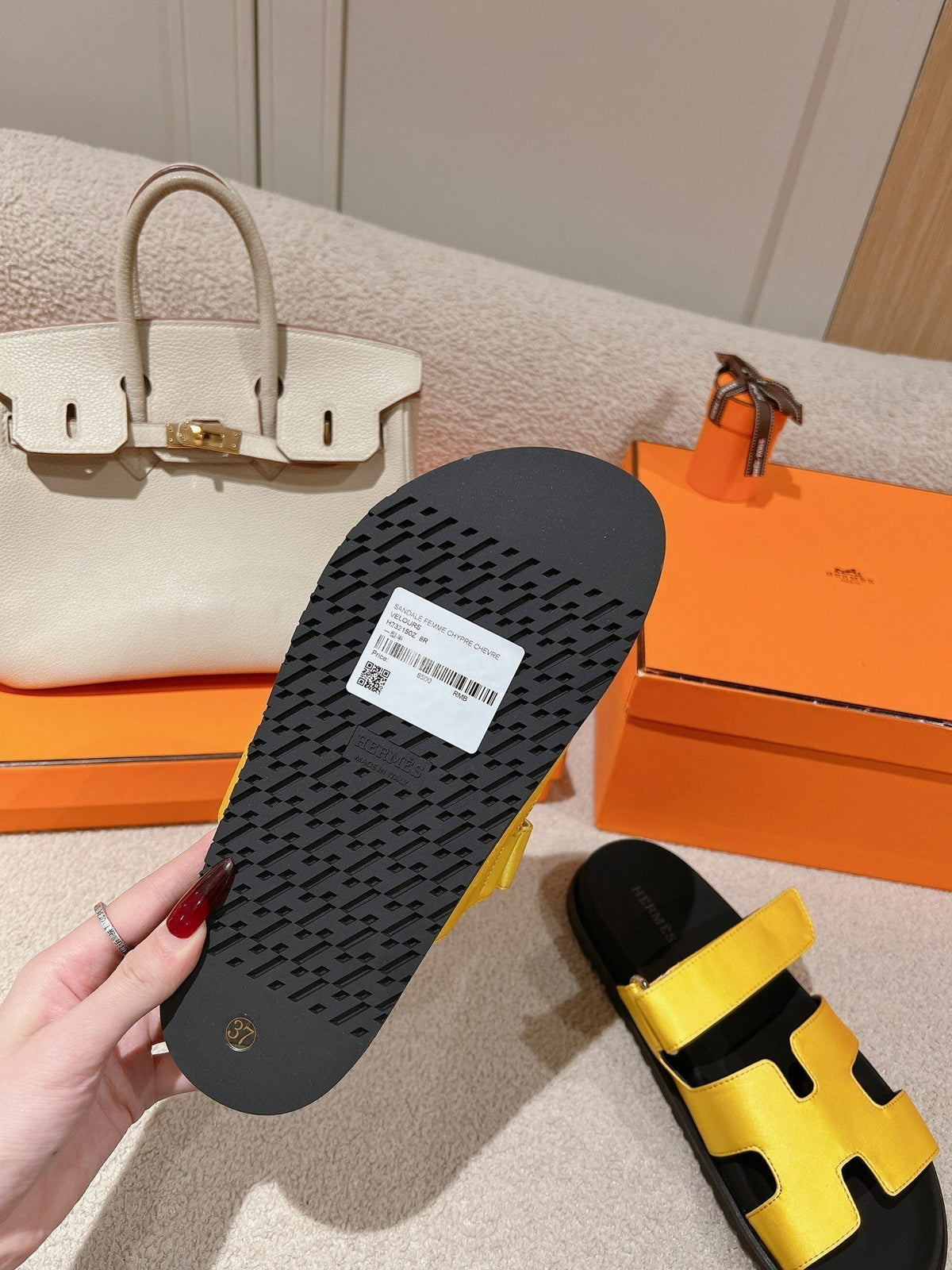 CHYPRE SANDAL BLACK MIX BRIGHT YELLOW CALFSKIN