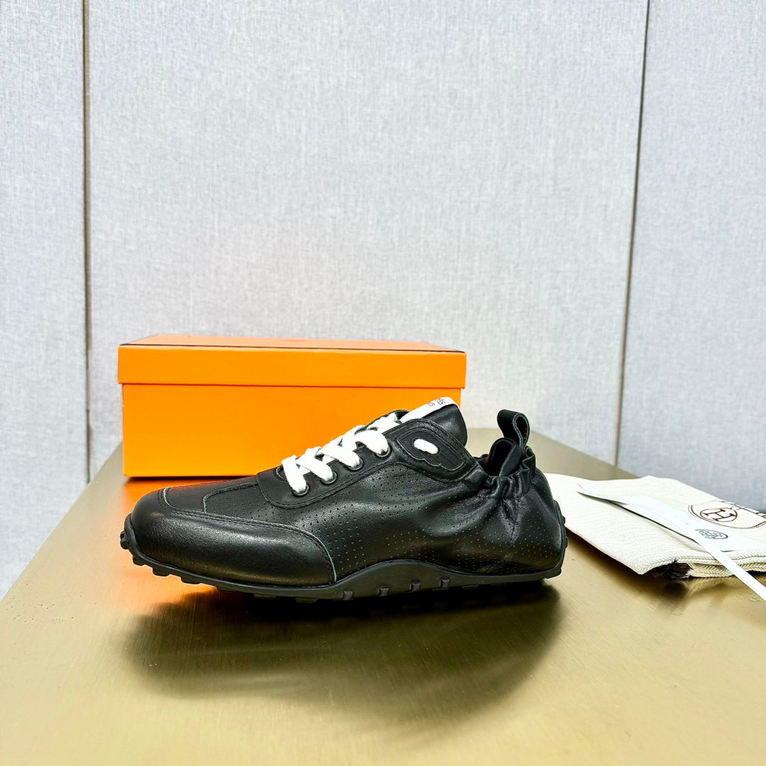 HM Sneaker In 25mm Black Lambskin 956329
