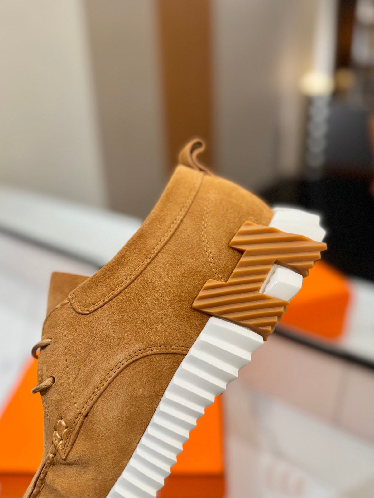 HM Increase Sneaker Caramel Suede 983035
