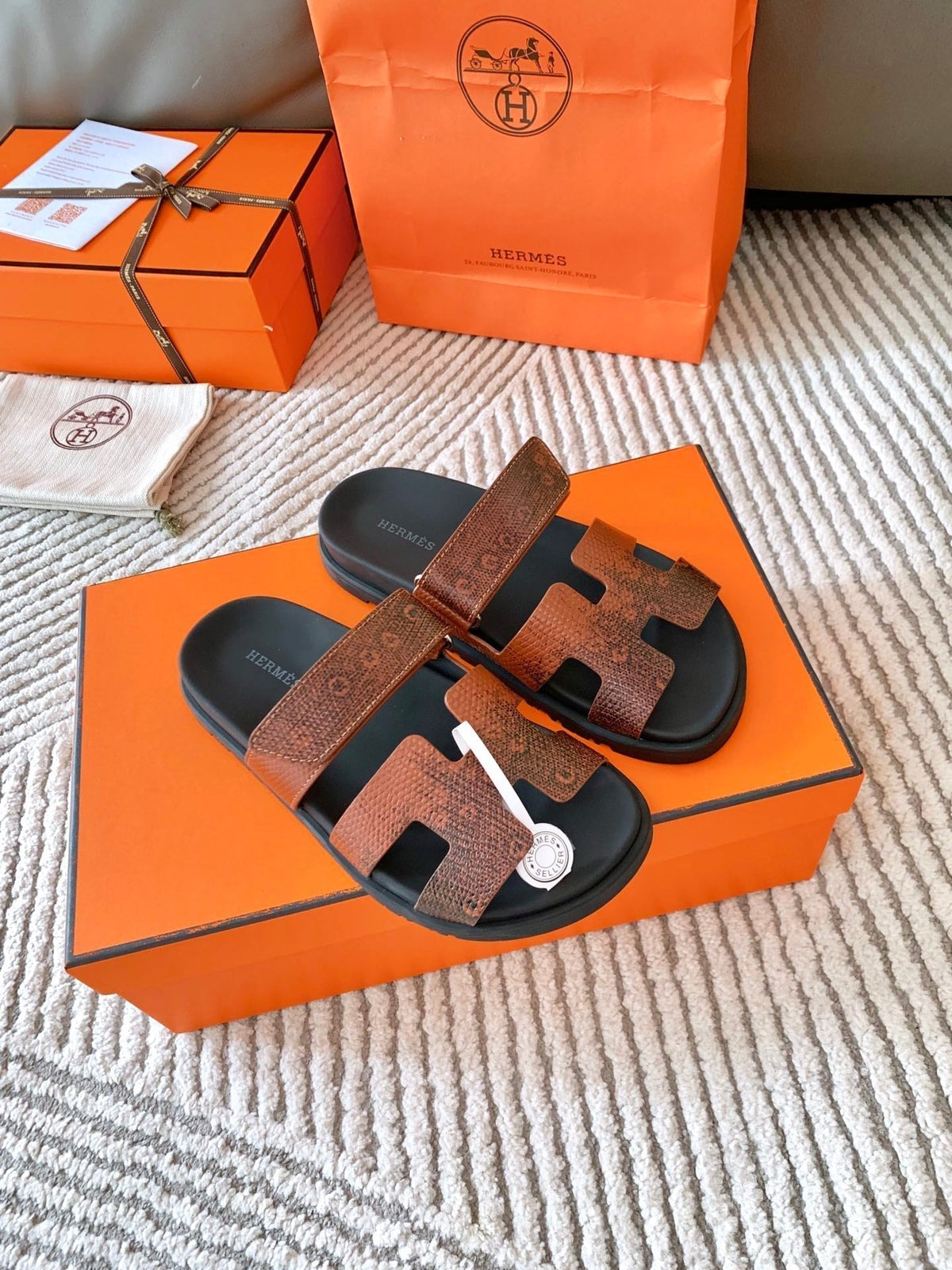 HM Chypre Sandal Ombre Brown Black Cowhide 963217