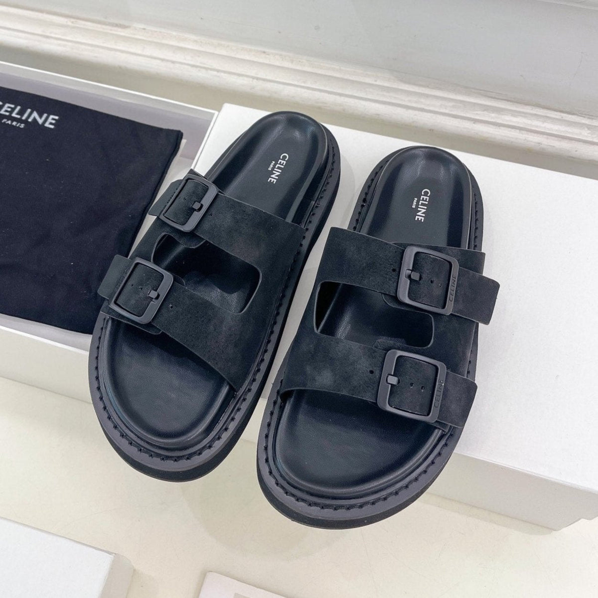DAD SANDAL MULE IN BLACK SUEDE