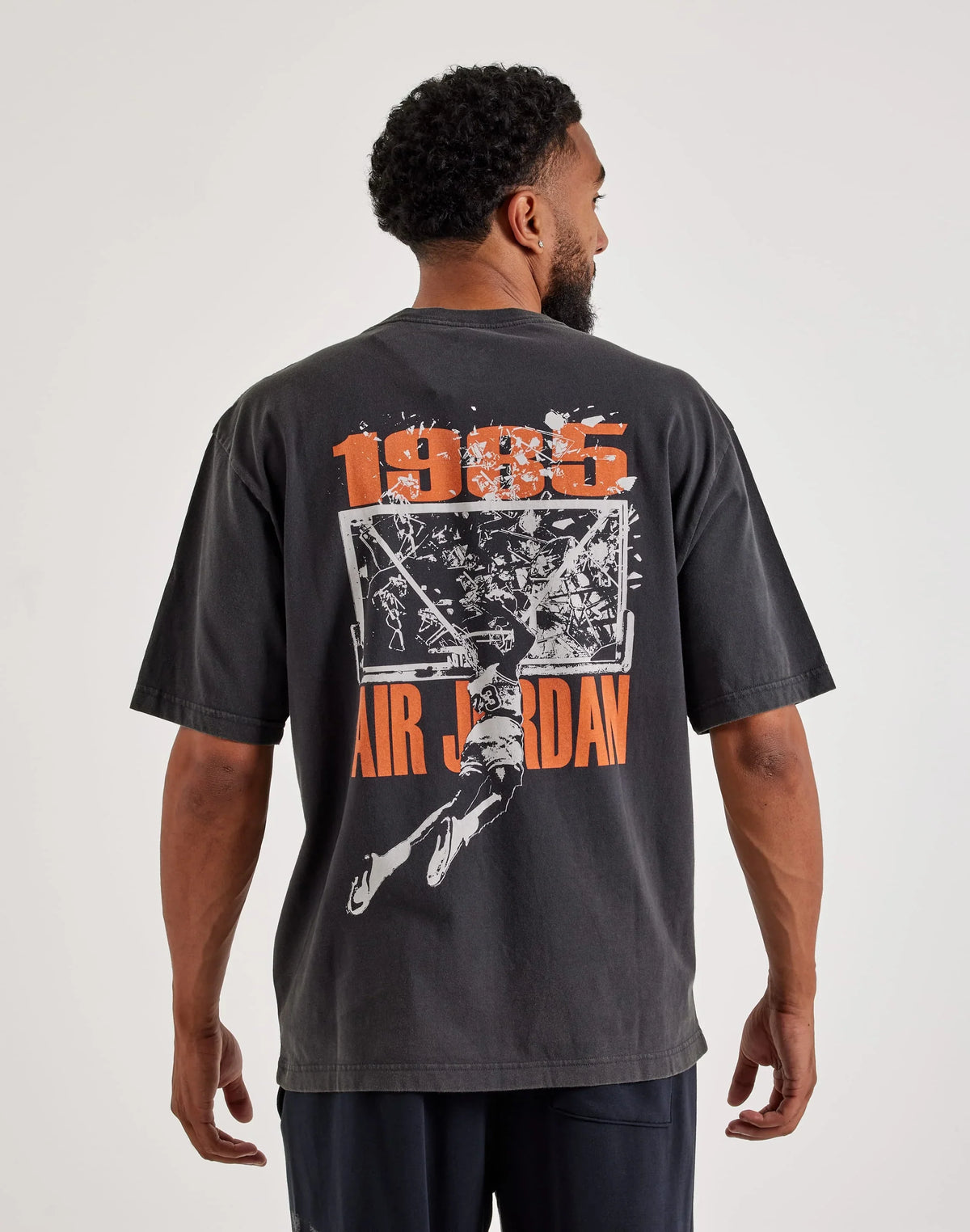 Men's Jordan Brooklyn Oversized Graphic T-Shirt - Off-Noir/Sail