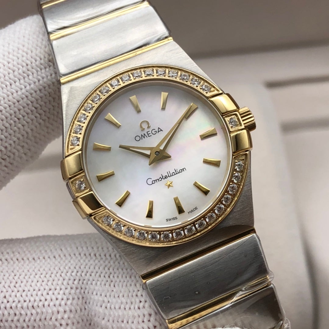 CONSTELLATION LADIES 27MM GOLD DIAMOND BEZEL