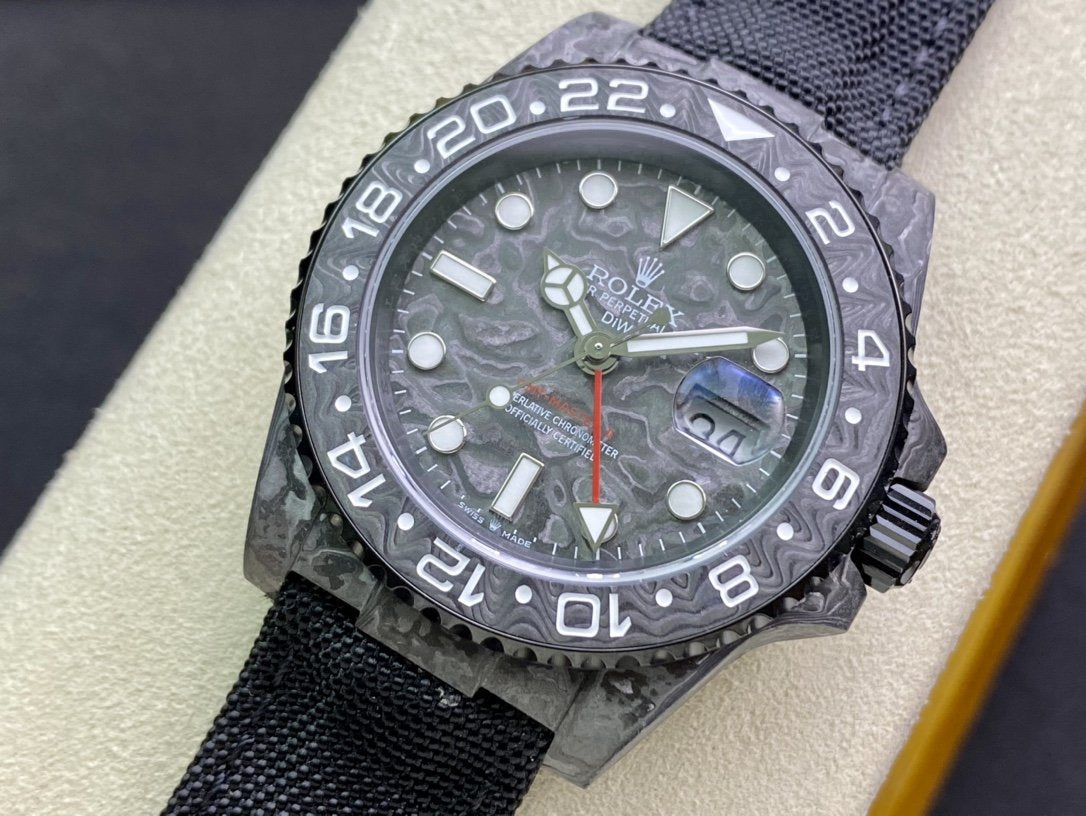GMT - MASTER II CARBON CASE WHITE