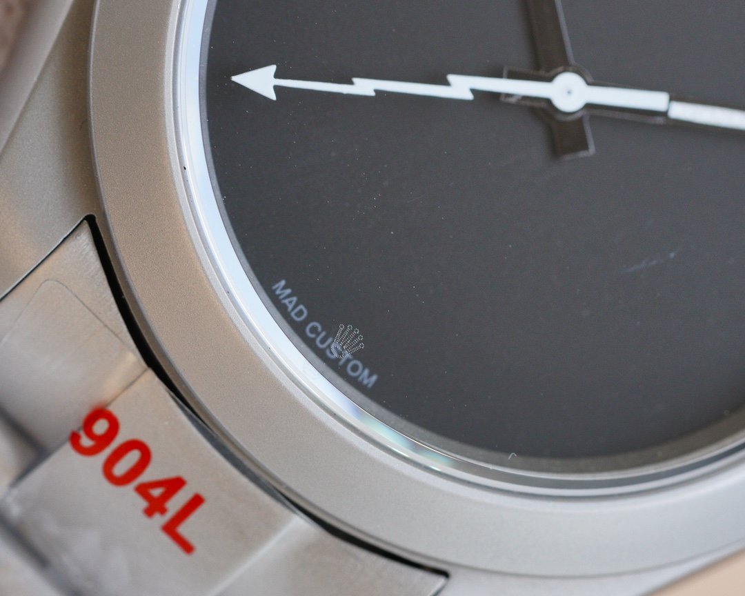 MILGAUSS CUSTOM STEEL CASE BLACK DIAL