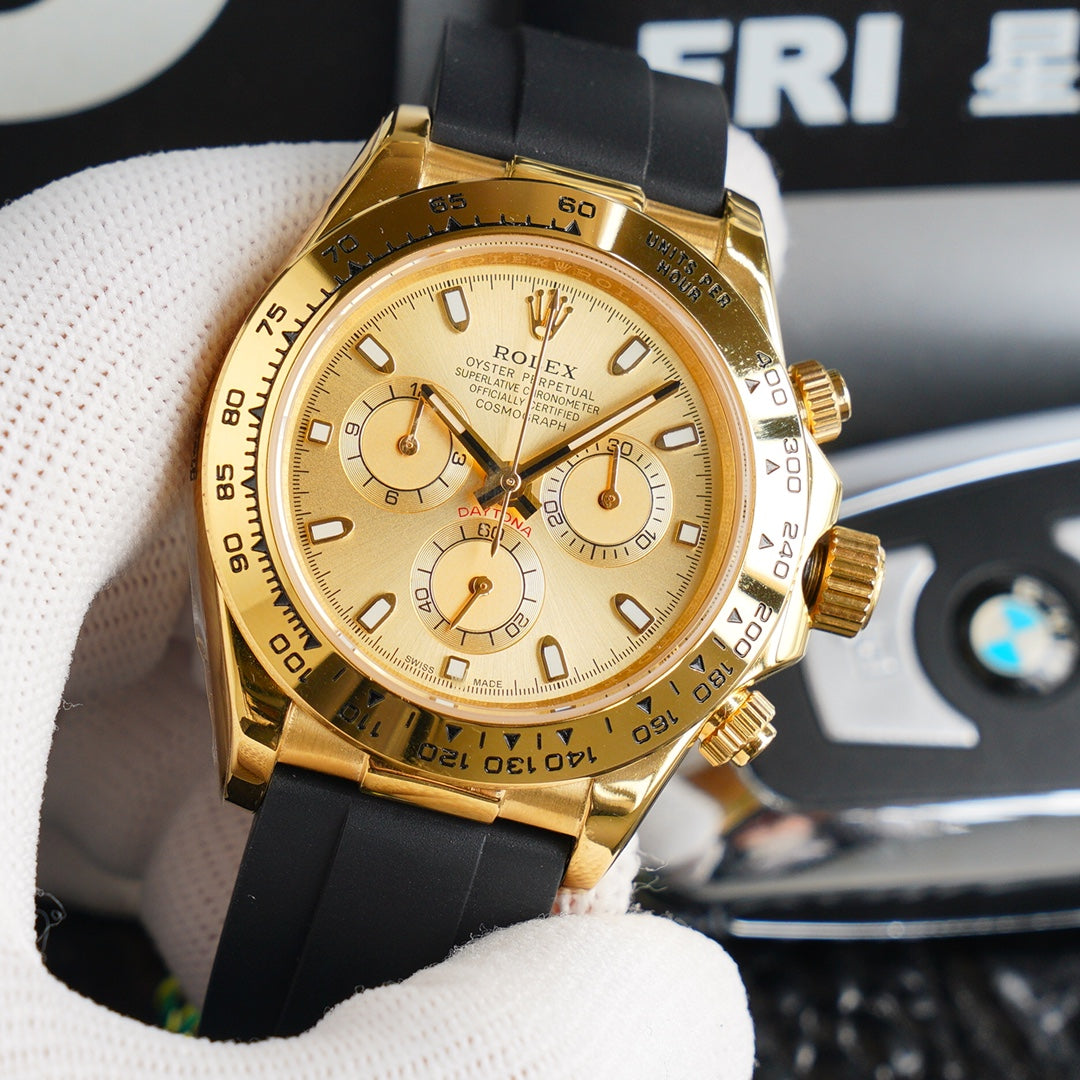 DAYTONA 40MM GOLD CASE BLACK RUBBER STRAP