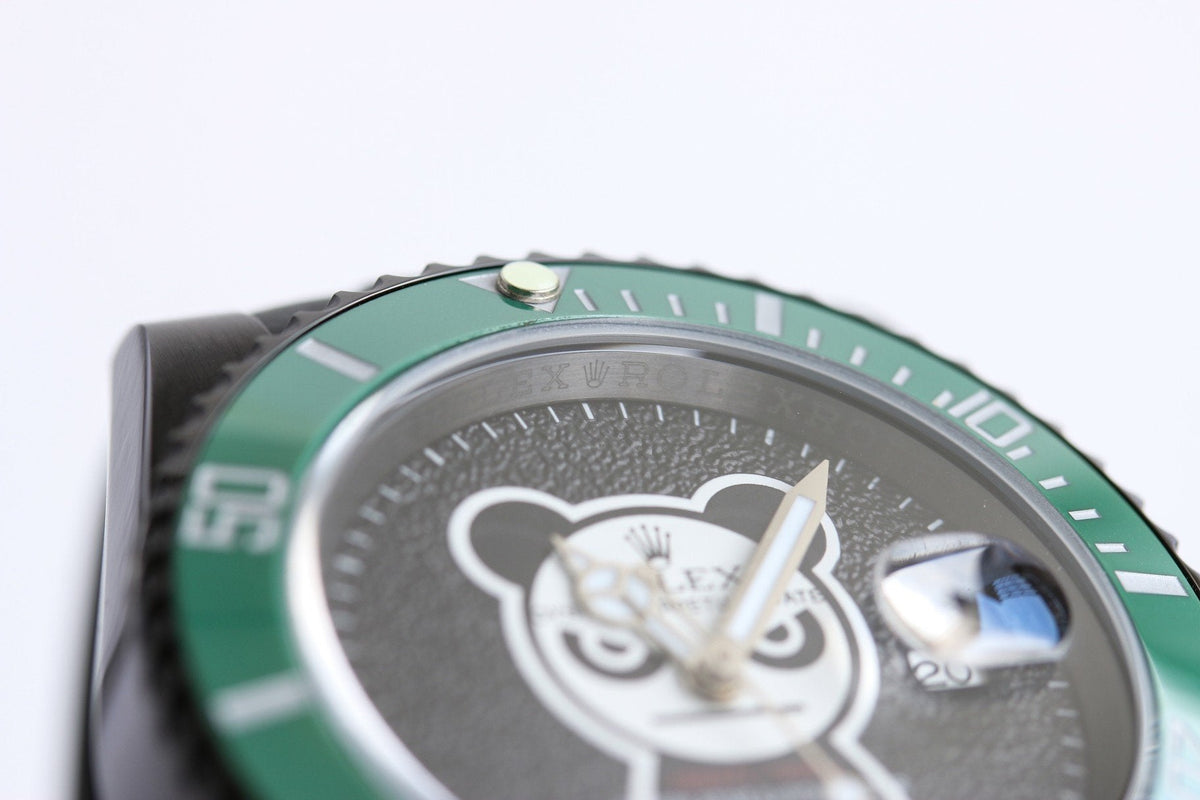 SUBMARINER DATE 40MM CUSTOM GREEN BEZEL BLACK BEAR DIAL
