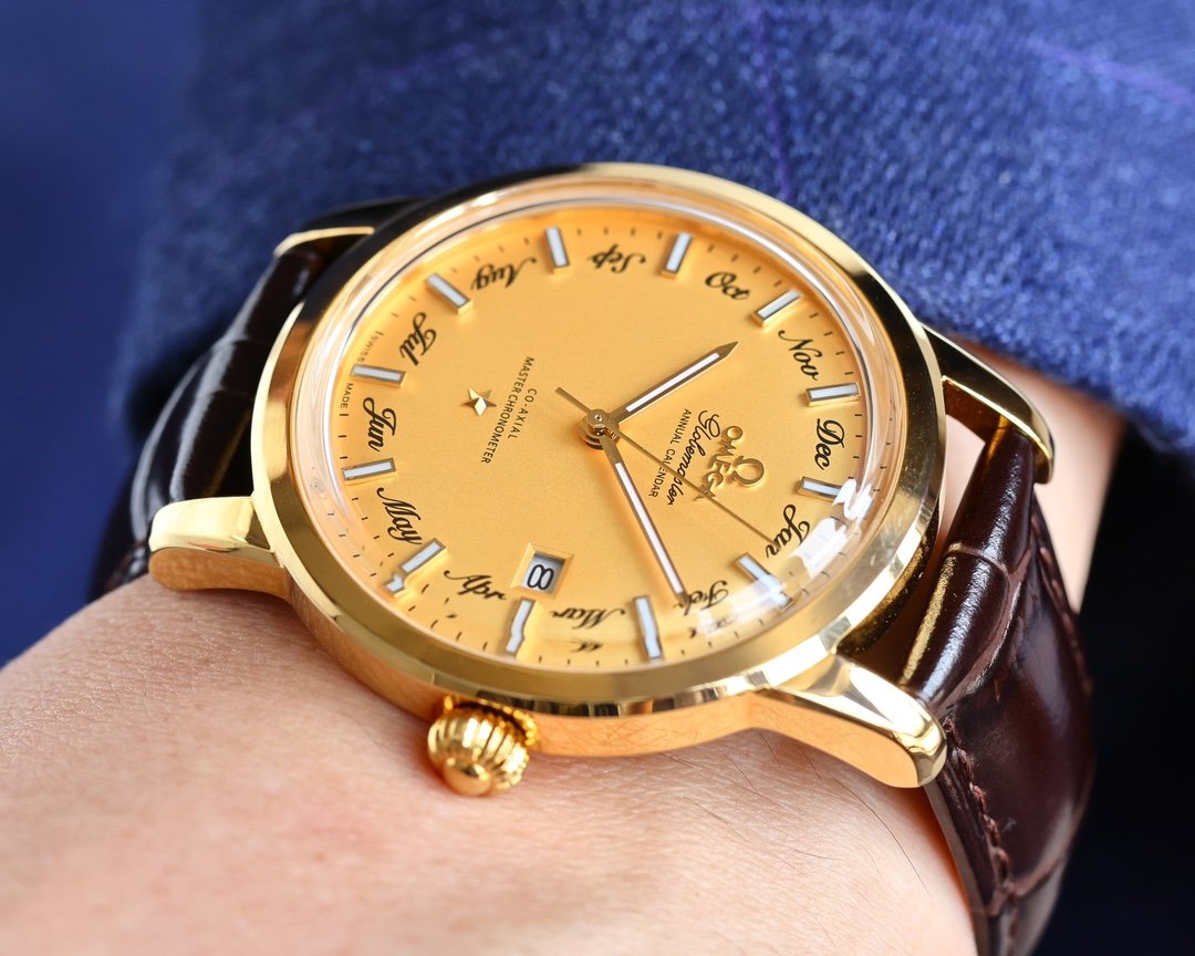 SEAMASTER GLOBEMASTER 40MM GOLD CASE ANNUAL CALENDAR