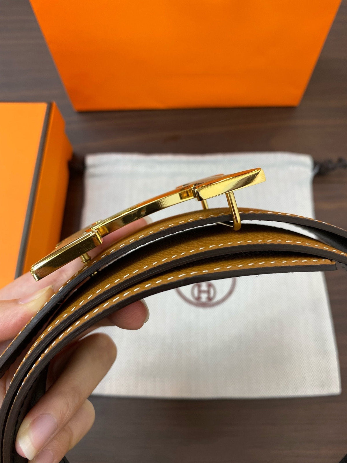 H CONTANCE BELT 38MM GOLD BUCKLE GOLD BLUE LEATHER