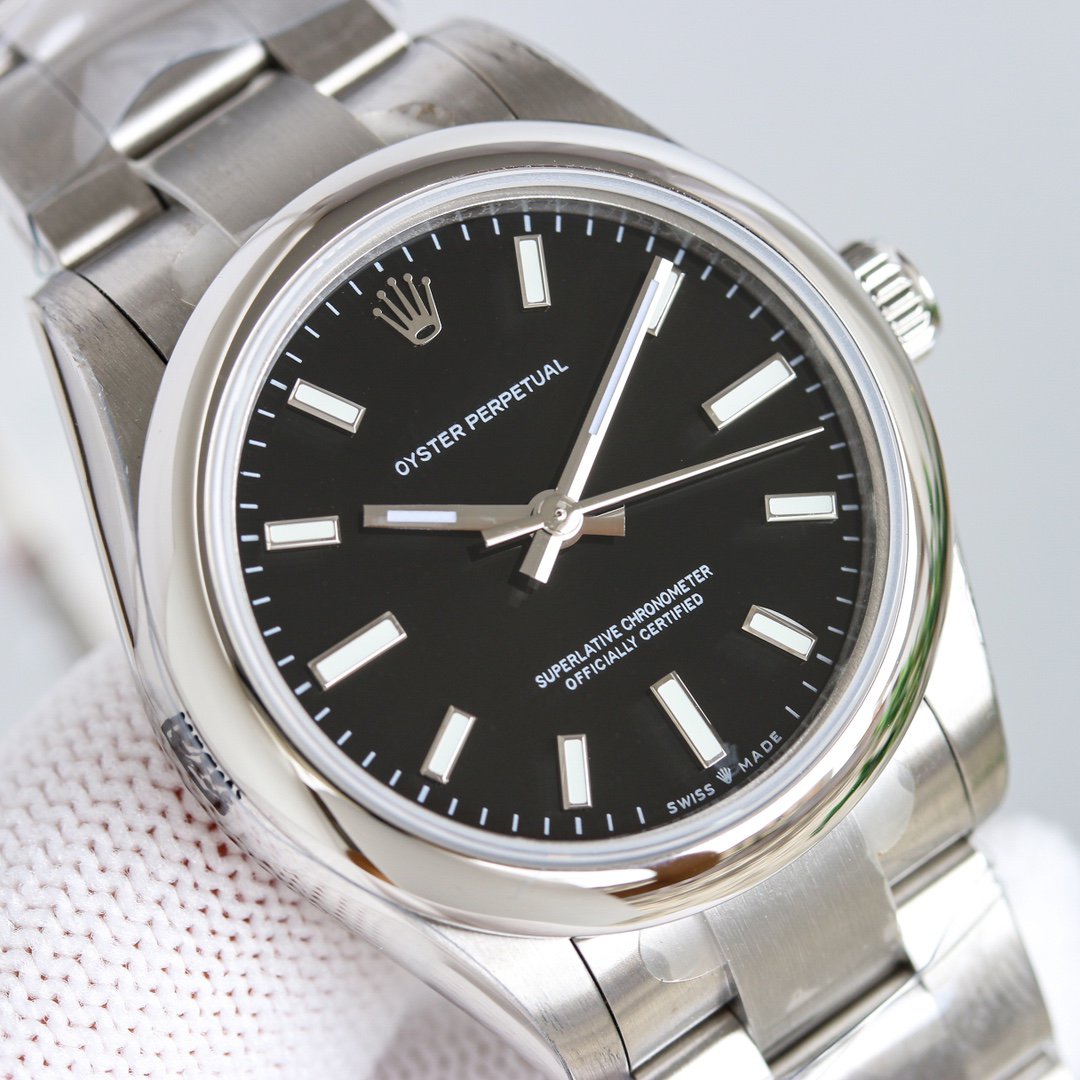 OYSTER PERPETUAL 31MM BLACK DIAL