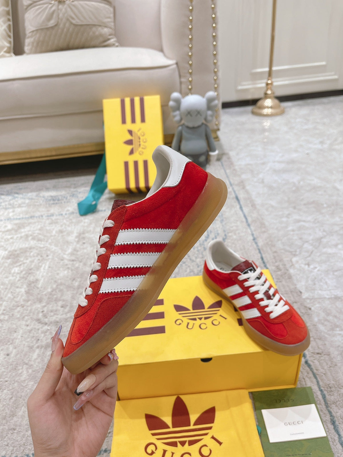 GG & ADIDAS GAZELLE SNEAKER RED SUEDE