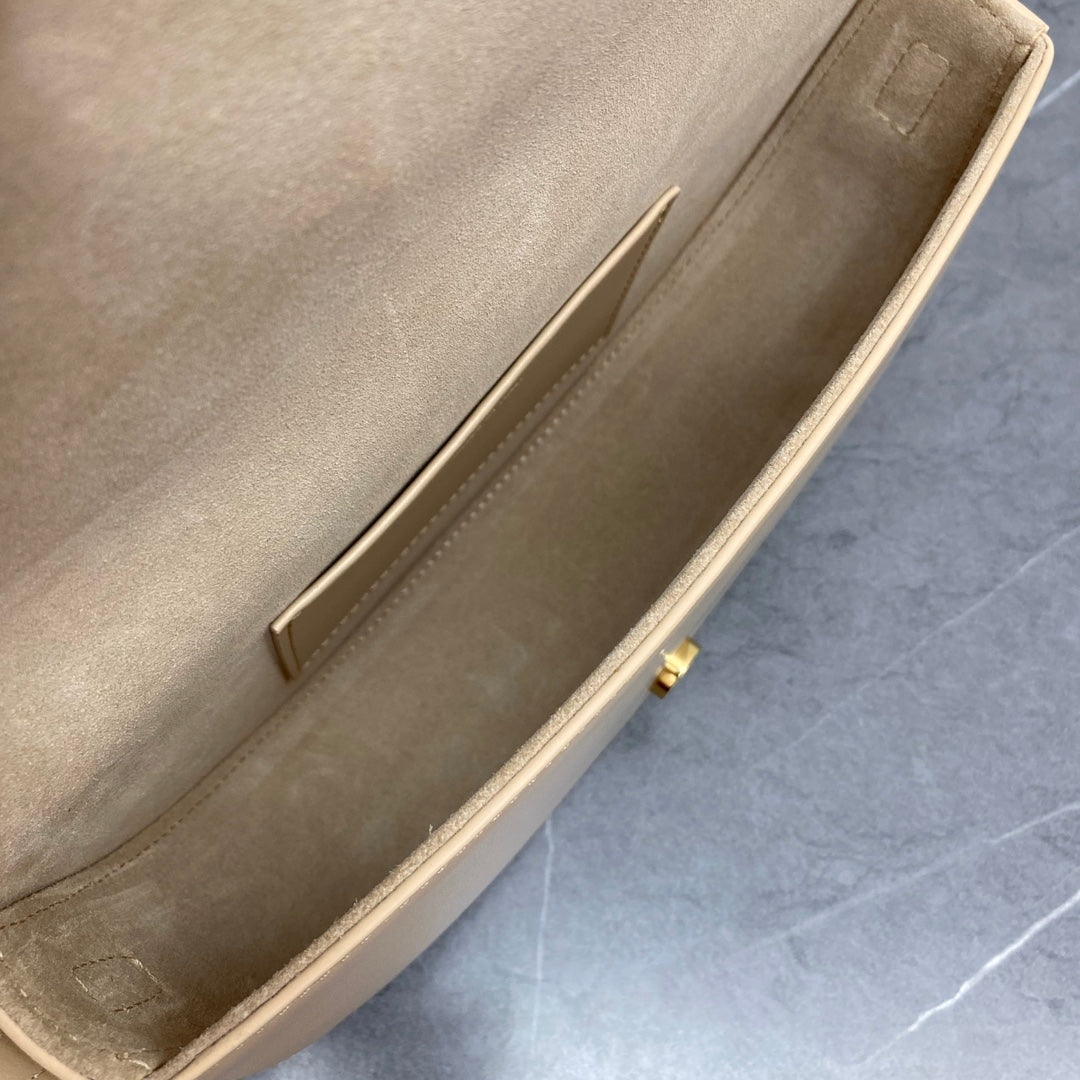 Celine Besace Cuir Bag Triomphe Beige Calfskin