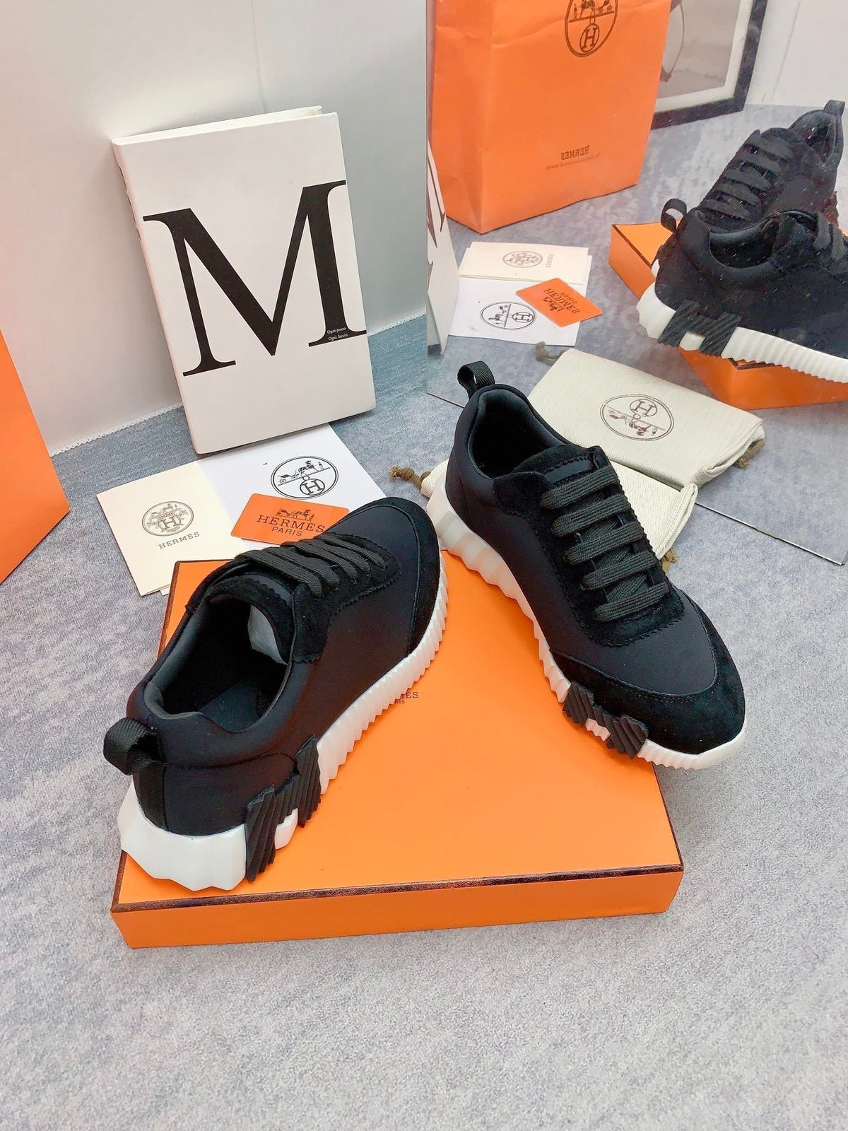 HM Bouncing Sneaker In Black Silk Lambskin 106443