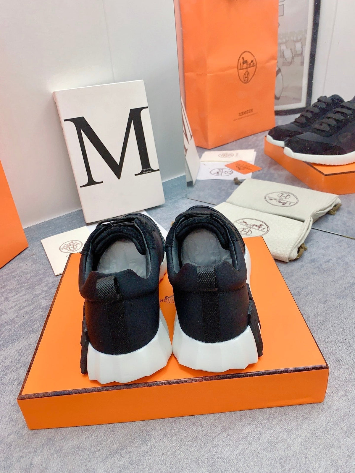 HM Bouncing Sneaker In Black Silk Lambskin 106443