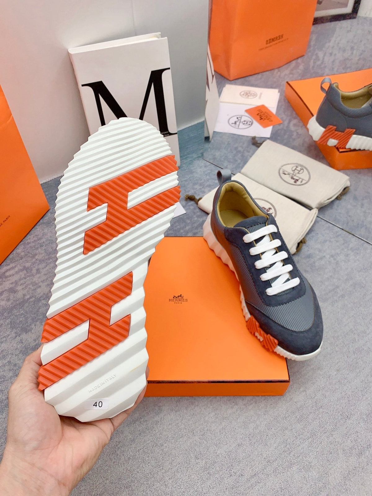 HM Bouncing Sneaker In Dark Grey Mesh Fabric 106461