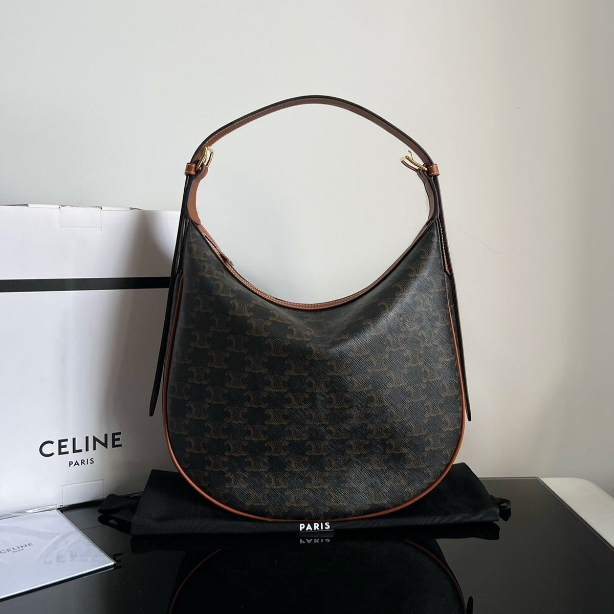 TRIOMPHE 31 BLACK PATTERN CALFSKIN