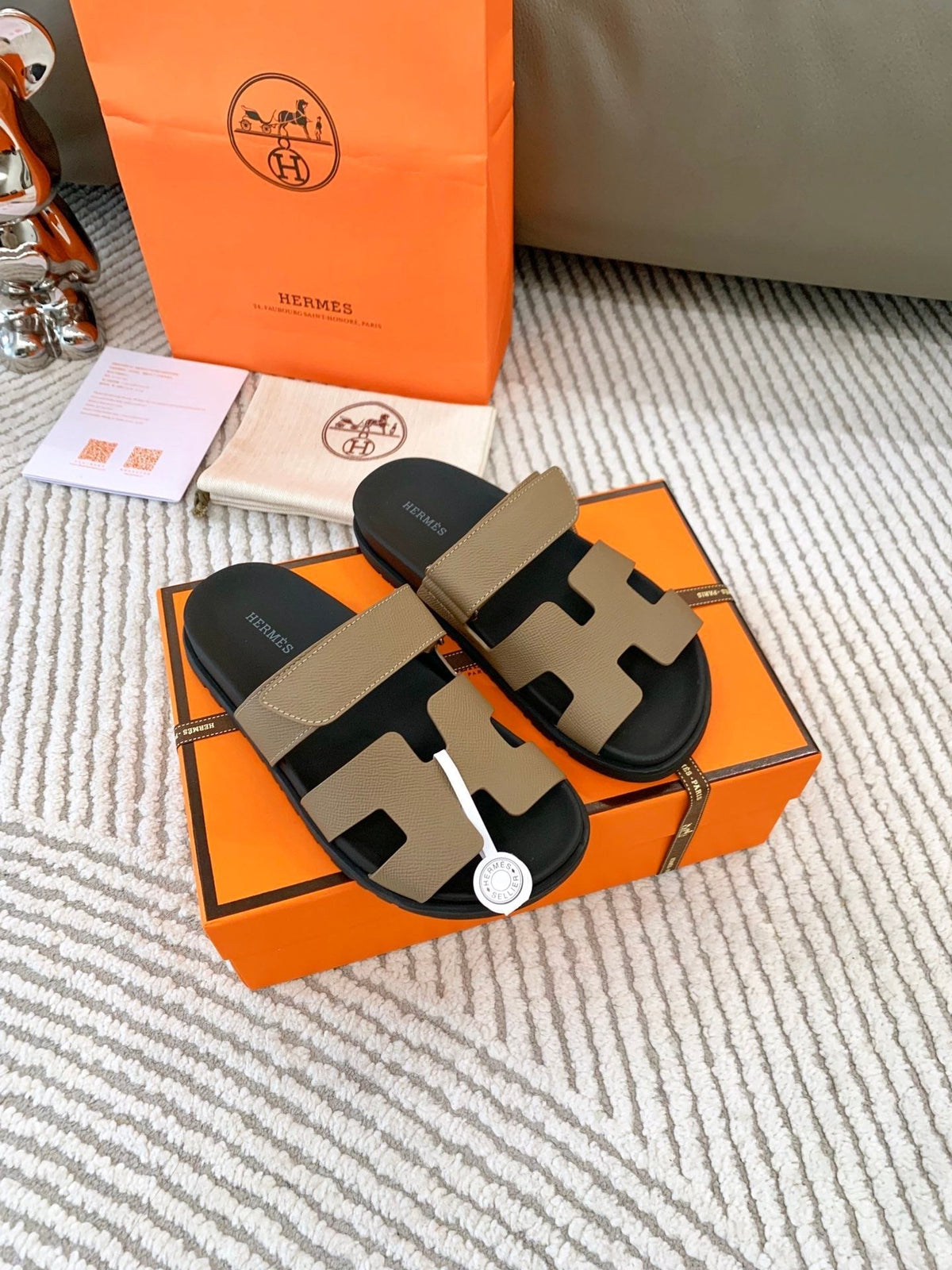 HM Chypre Sandal Earth Brown Cowhide 963519