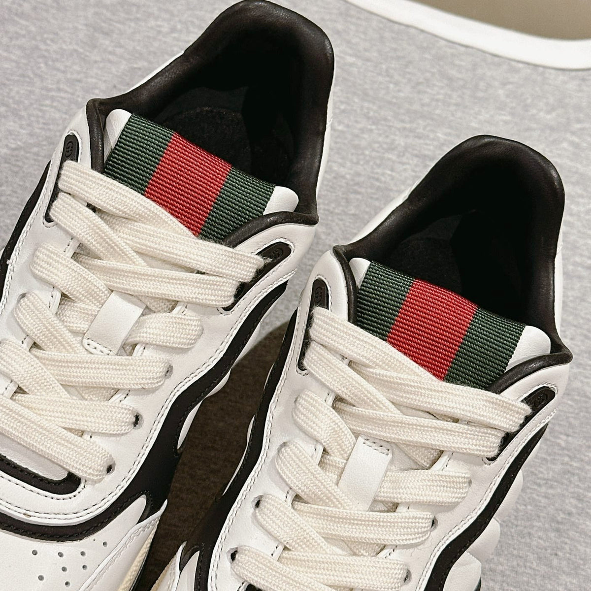 GG Retro sneakers WHite Black