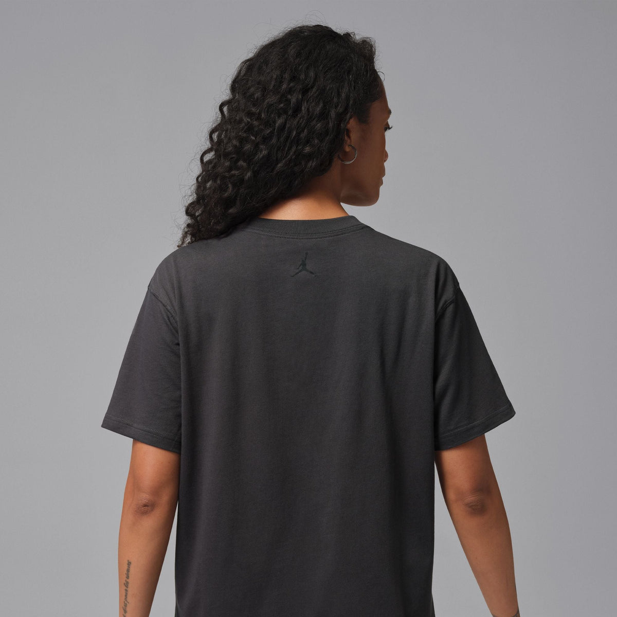 Women's Jordan Flight Graphic T-ShirtDark Smoke Grey/Black