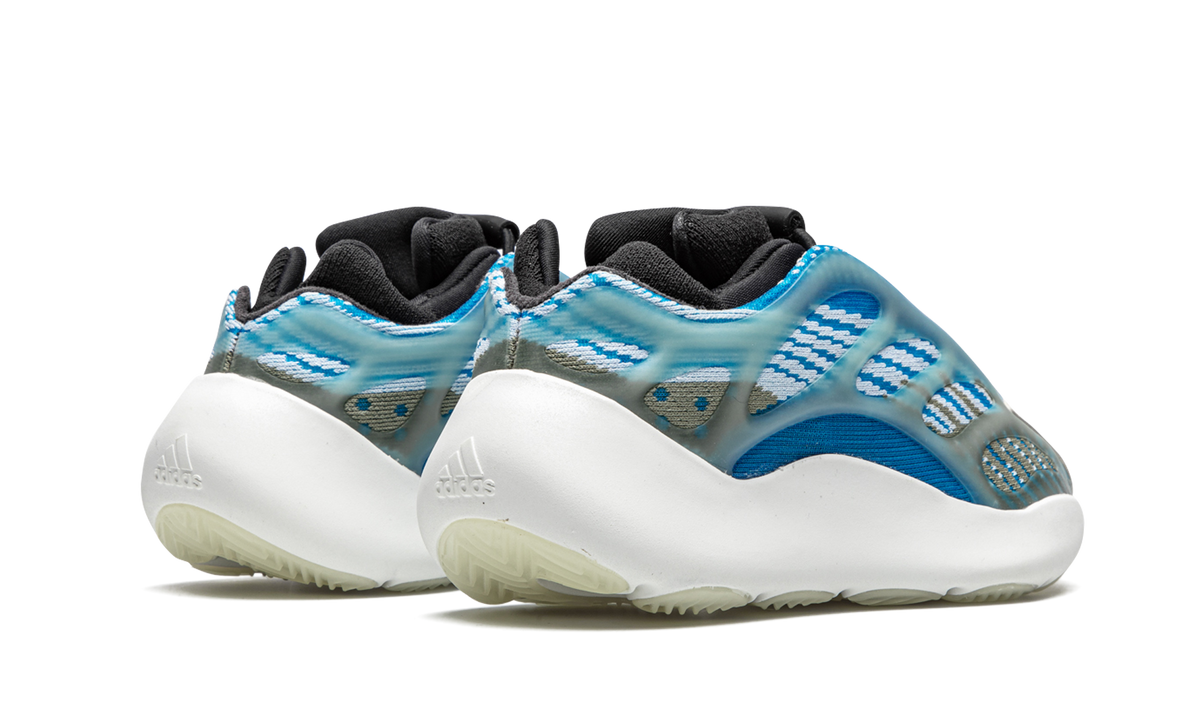 Yeezy 700 V3 Kids "Arzareth" G54851