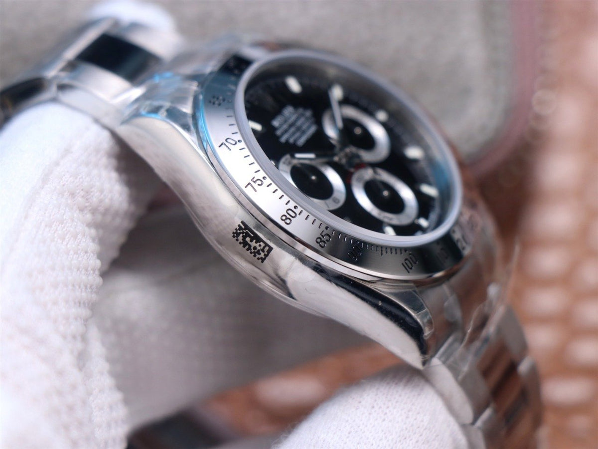 DAYTONA 40MM STEEL CASE BLACK DIAL