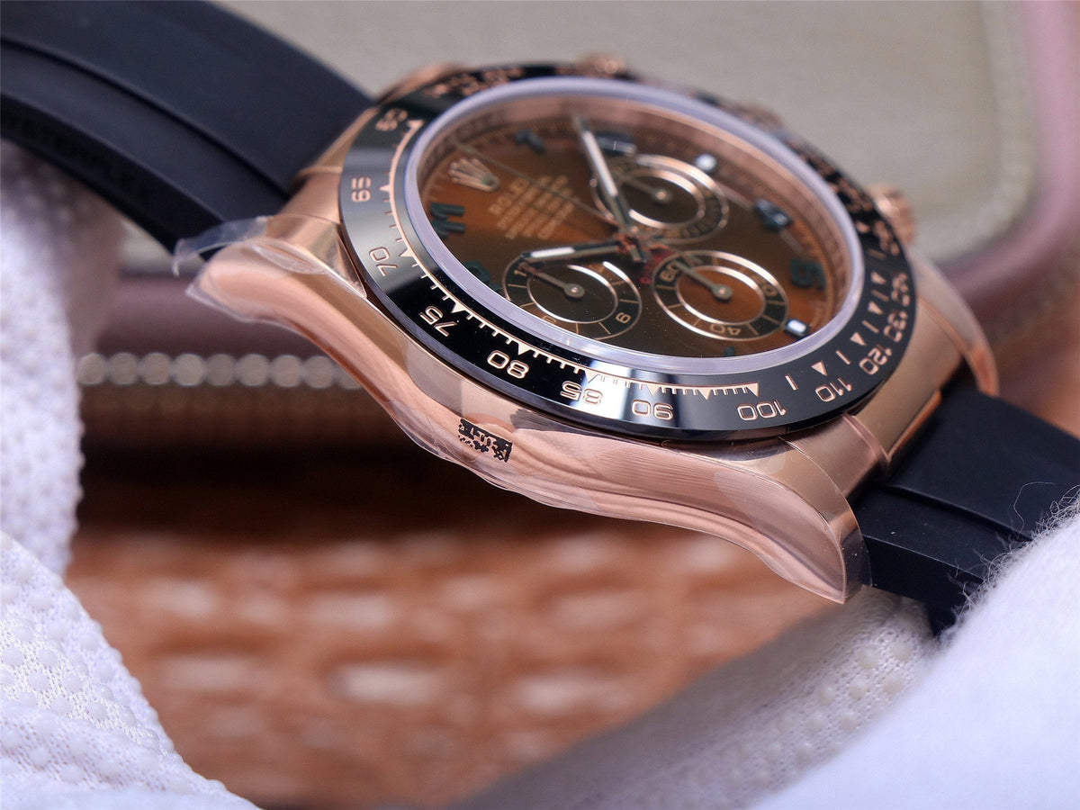 DAYTONA ROSE GOLD CASE 40MM CHOCOLATE DIAL RUBBER STRAP