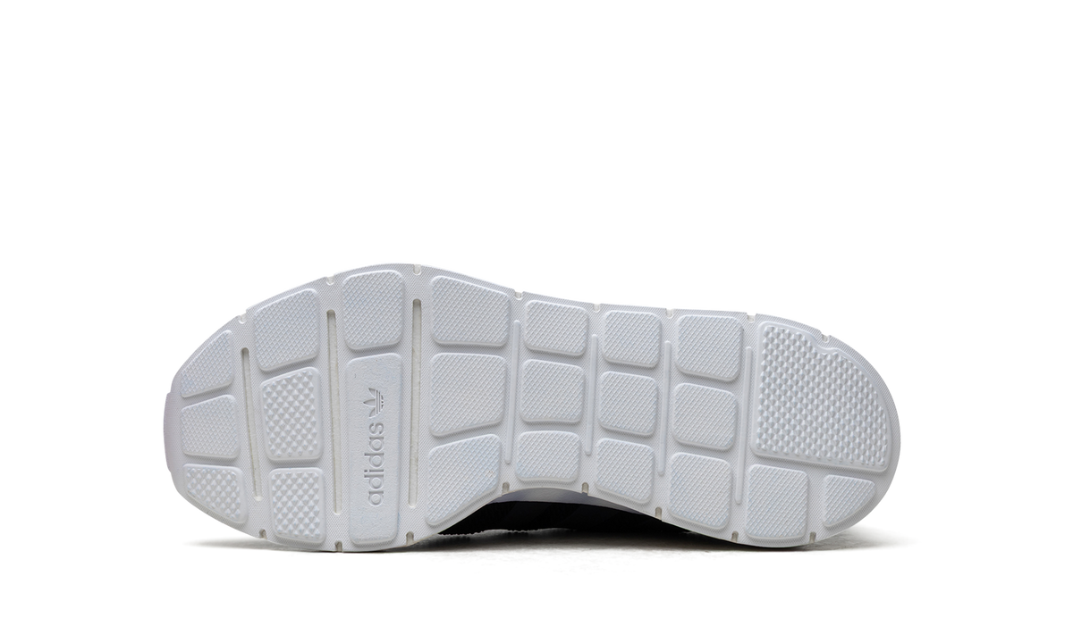 Swift Run GS "Core Black White" CG6909