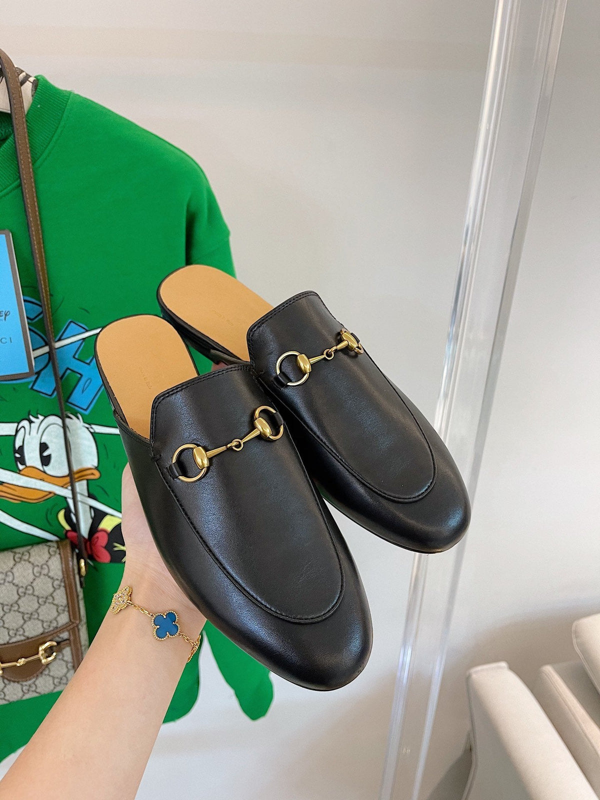 GG SLIPPER MULES BLACK
