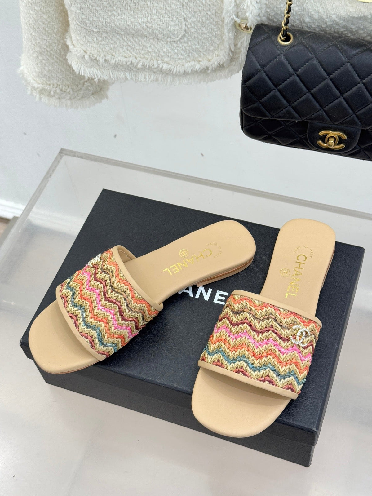 CC 2026 Knitted Double C Flat Slippers Multicolor Woven Sheepskin